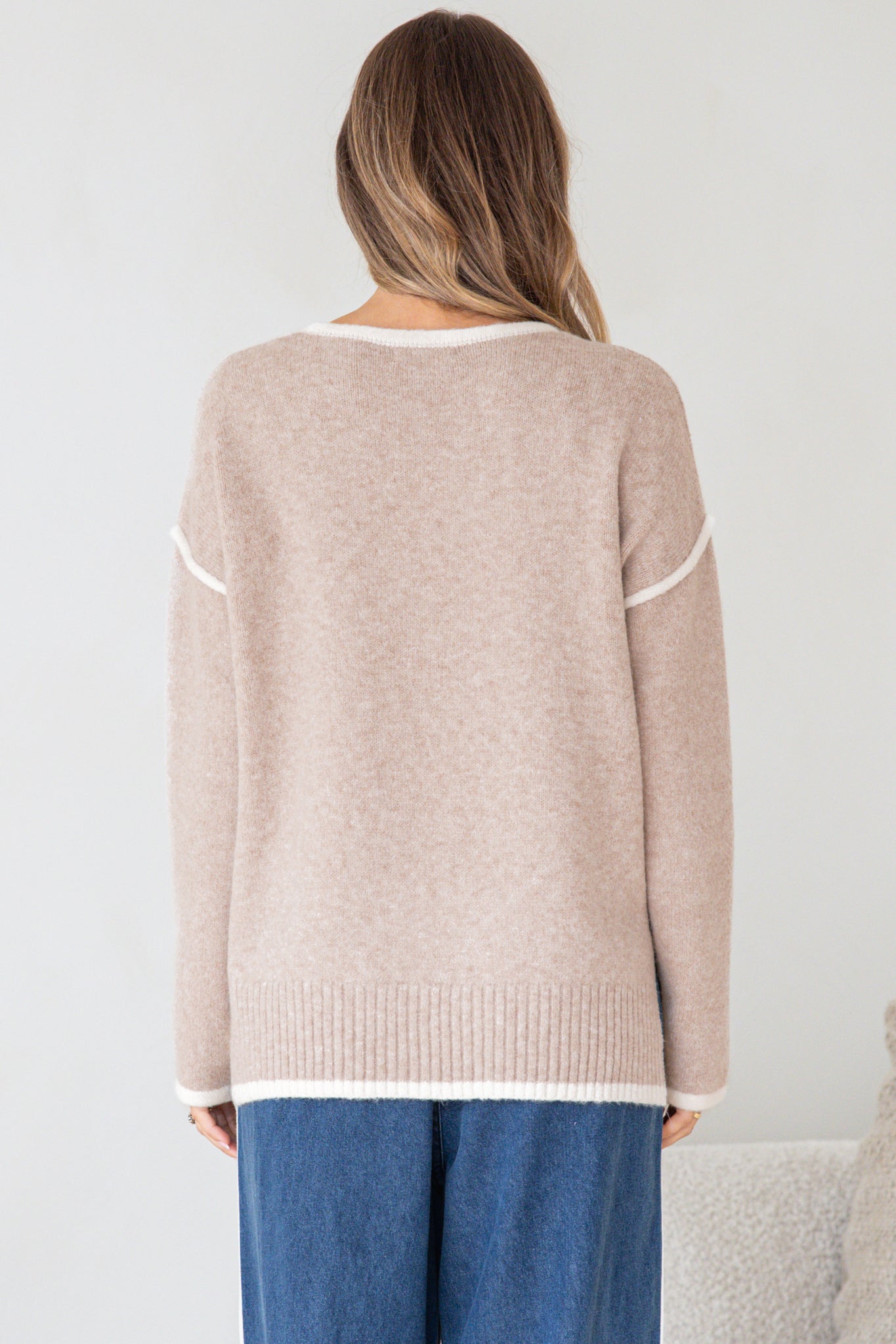 Dean Jumper - Crew Neck Contrast Trim Step Hem Knit in Latte