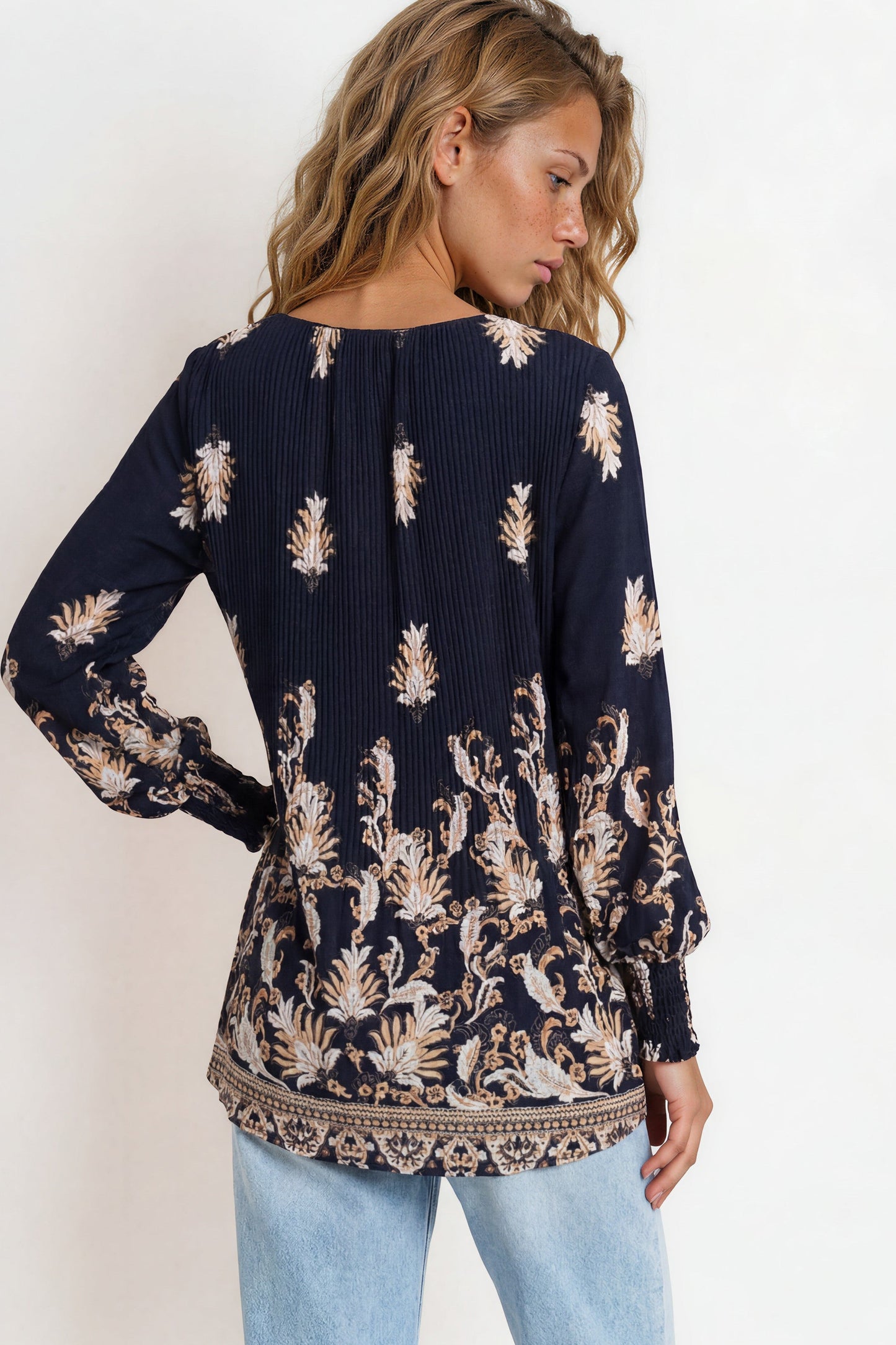 Gelina Top - Crew Neck Pleated High Low Pull Over with Balloon Sleeves in Lynsey Print Navy