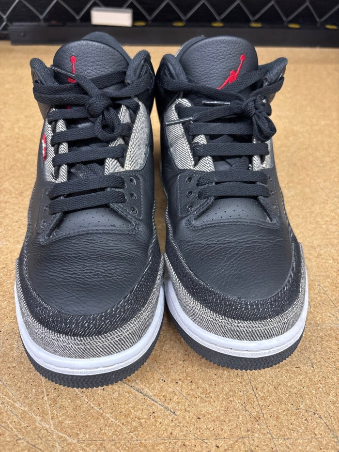 Jordan 3 Black Levi Men 9 Used - Sneakers - Jawns on Fire Sneakers & Shoes