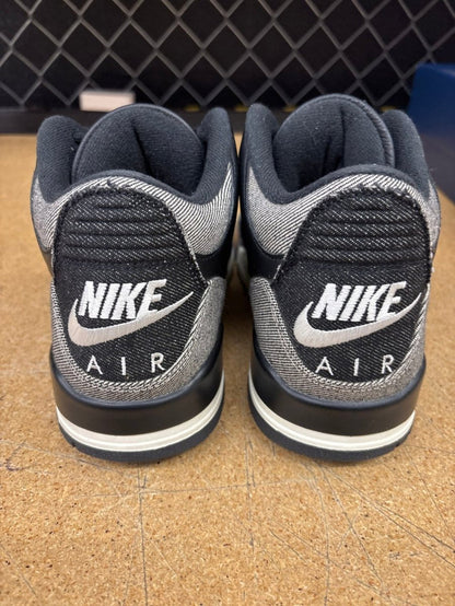 Jordan 3 Black Levi Men 9 Used - Sneakers - Jawns on Fire Sneakers & Shoes