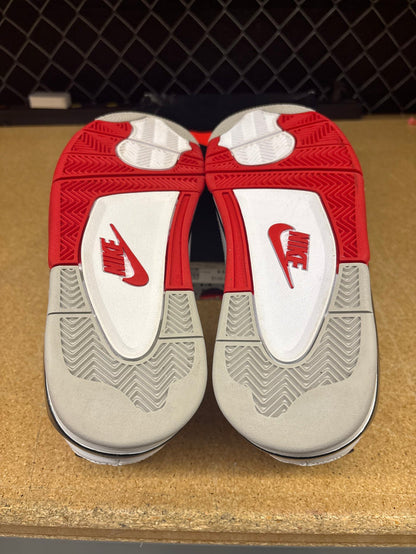 Jordan 4 Fire Red (Men 9.5) Used