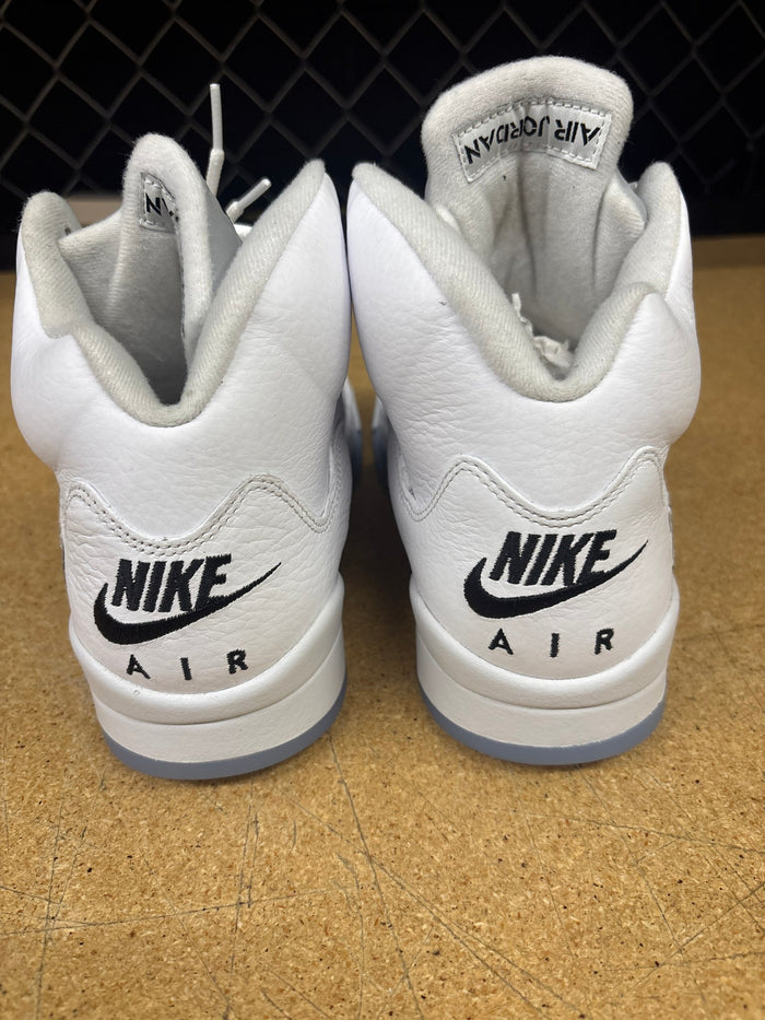 Jordan 5 Retro White Metallic (Men 9) Used