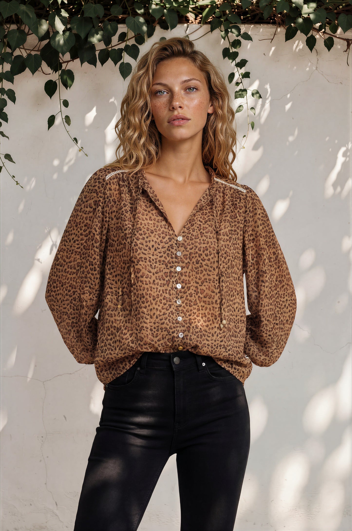Violet Blouse - Frill Collar Button Down Balloon Sleeve Top in Wyatt Print