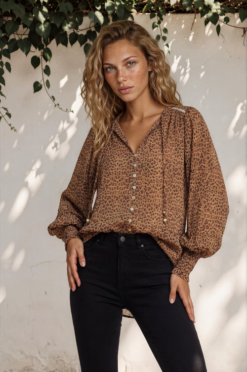 Violet Blouse - Frill Collar Button Down Balloon Sleeve Top in Wyatt Print