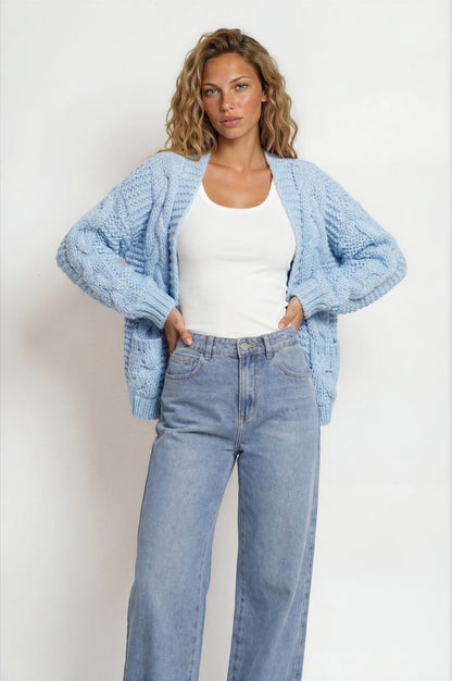Kash Jeans - Relaxed Mid Rise Mum Jeans in Light Denim