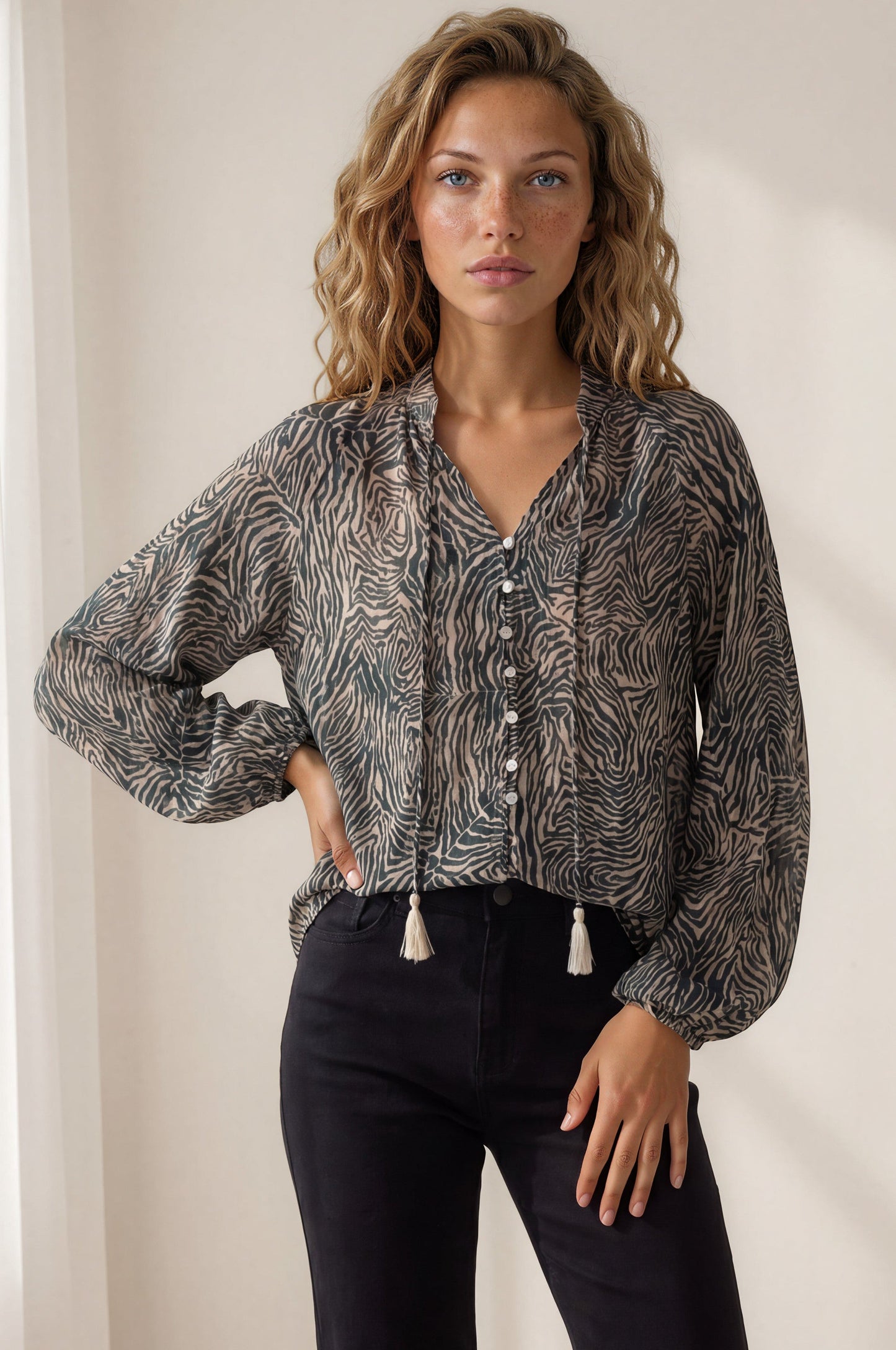 Sergio Blouse - Mandarin Collar Button Down Blouse with Balloon Sleeves in Zebresse Print