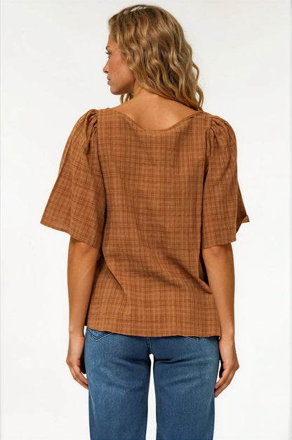 Casita Top - Scoop Neck Textured Babydoll Top with Flutter Sleeves in Tan