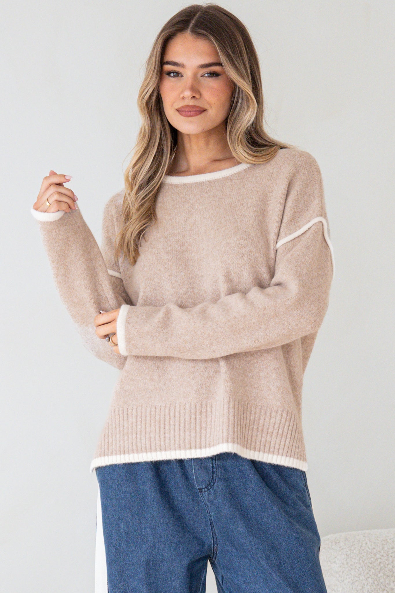 Dean Jumper - Crew Neck Contrast Trim Step Hem Knit in Latte