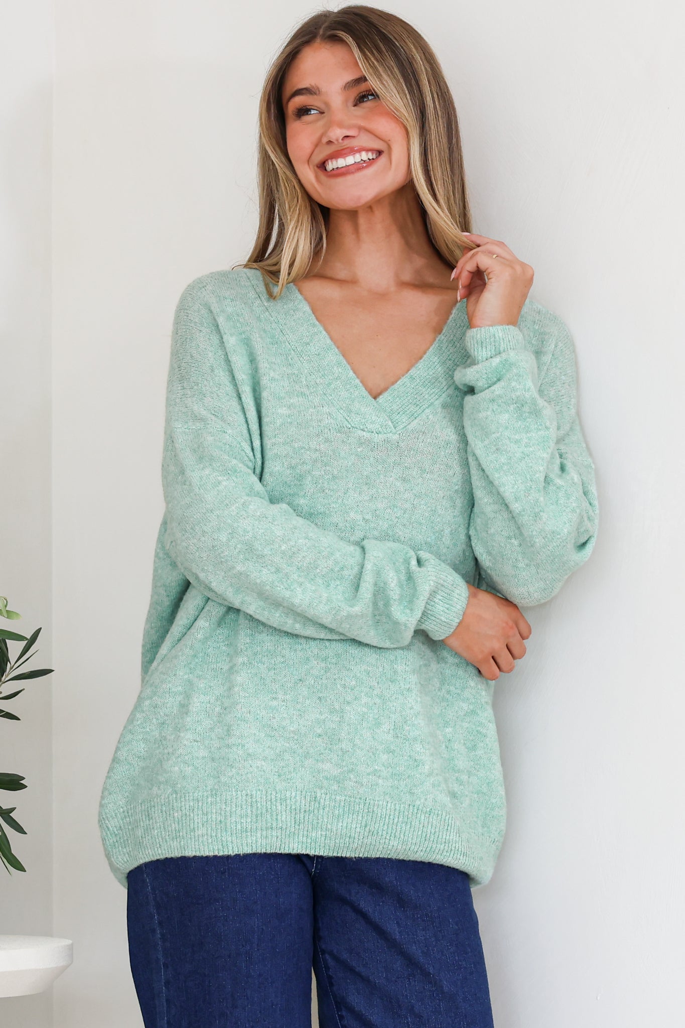 Donoven Jumper - V Neck Lightweight Knit with Ribbed Hemlines in Light Green