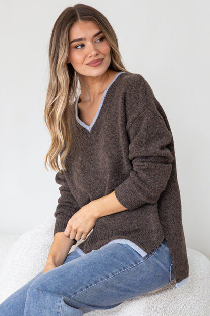 Edan Jumper - V-Neck Contrast Trim Step Hem Jumper in Chocolate