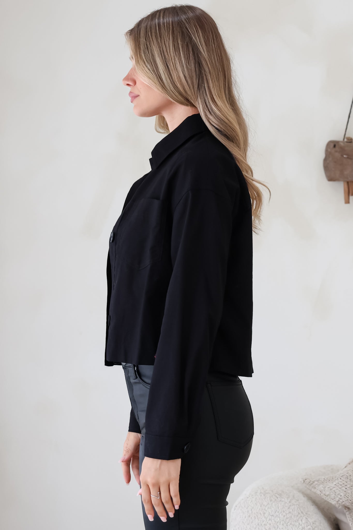 Elma Jacket - Wing Collar Button Down Cropped Jacket in Black