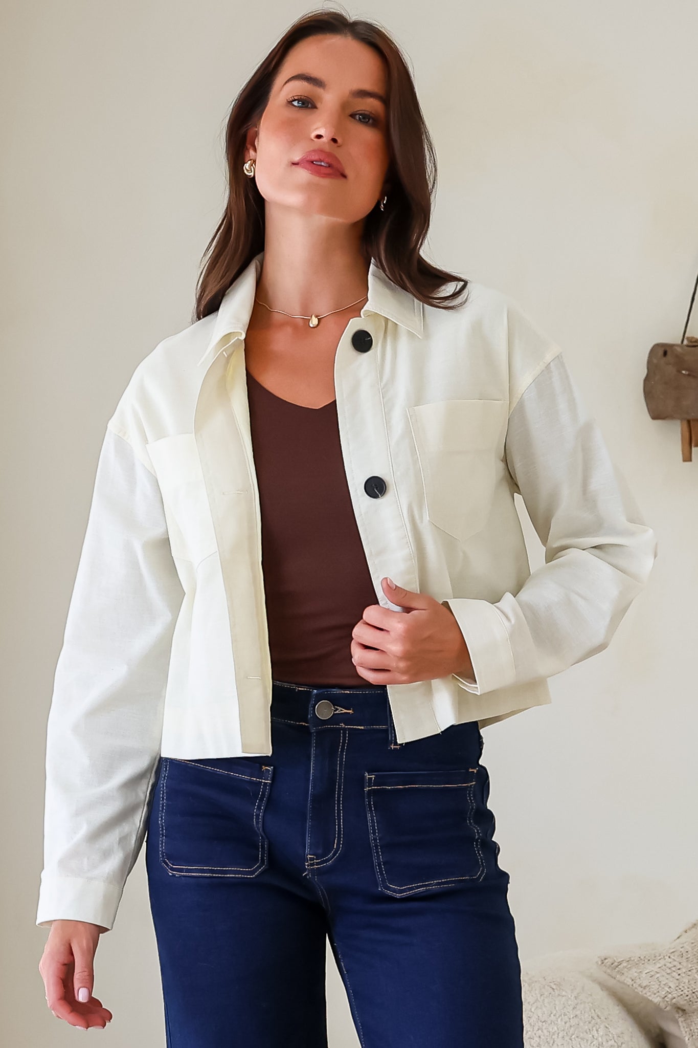 Elma Jacket - Wing Collar Button Down Cropped Jacket in Cream