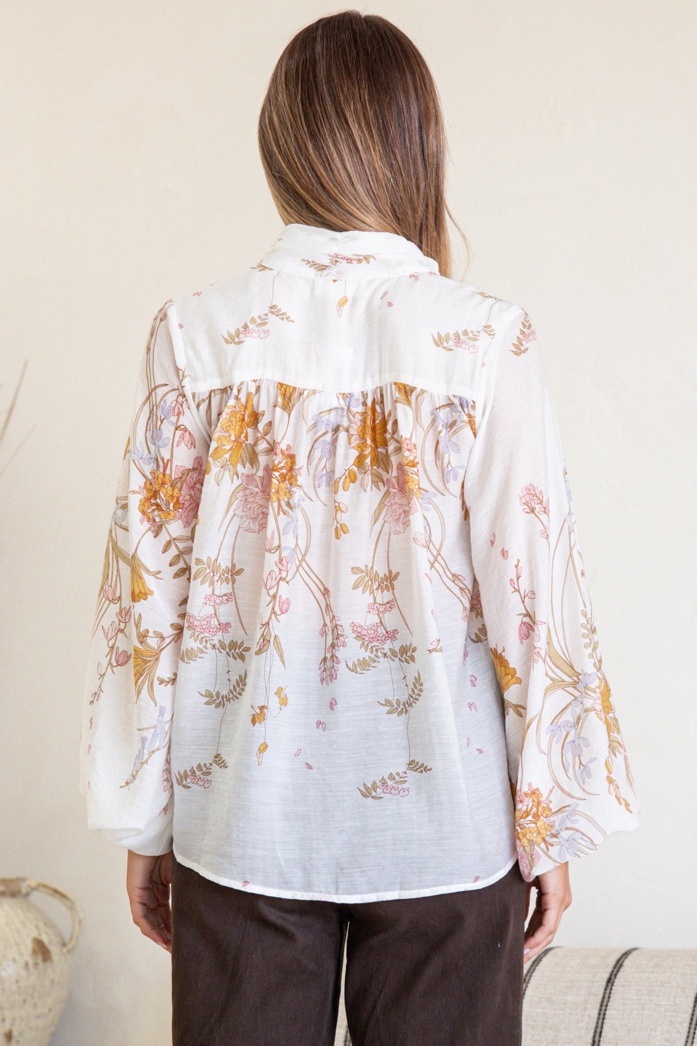 Faye Blouse - Mandarin Collar Balloon Sleeve Button Down Shirt in Sheree Print