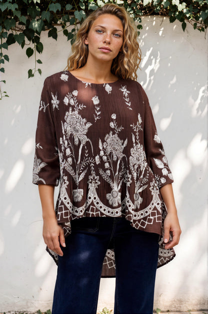 Gelina Top - Crew Neck Pleated High Low Pull Over with Balloon Sleeves in Gerry Print Chocolate
