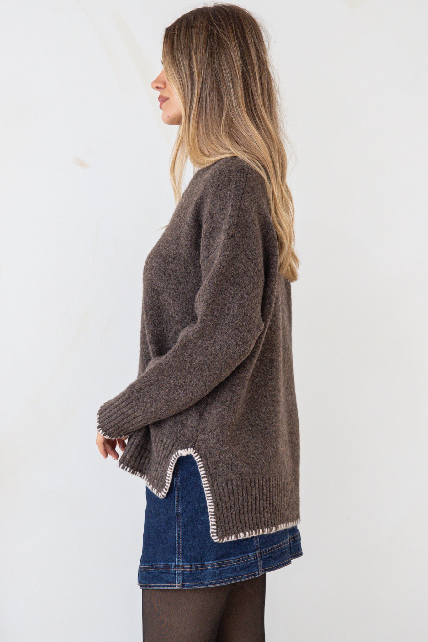 Halo Jumper - Crew Neck Cable Detailed Step Hem Knit with Contrast Hemlines in Dark Brown