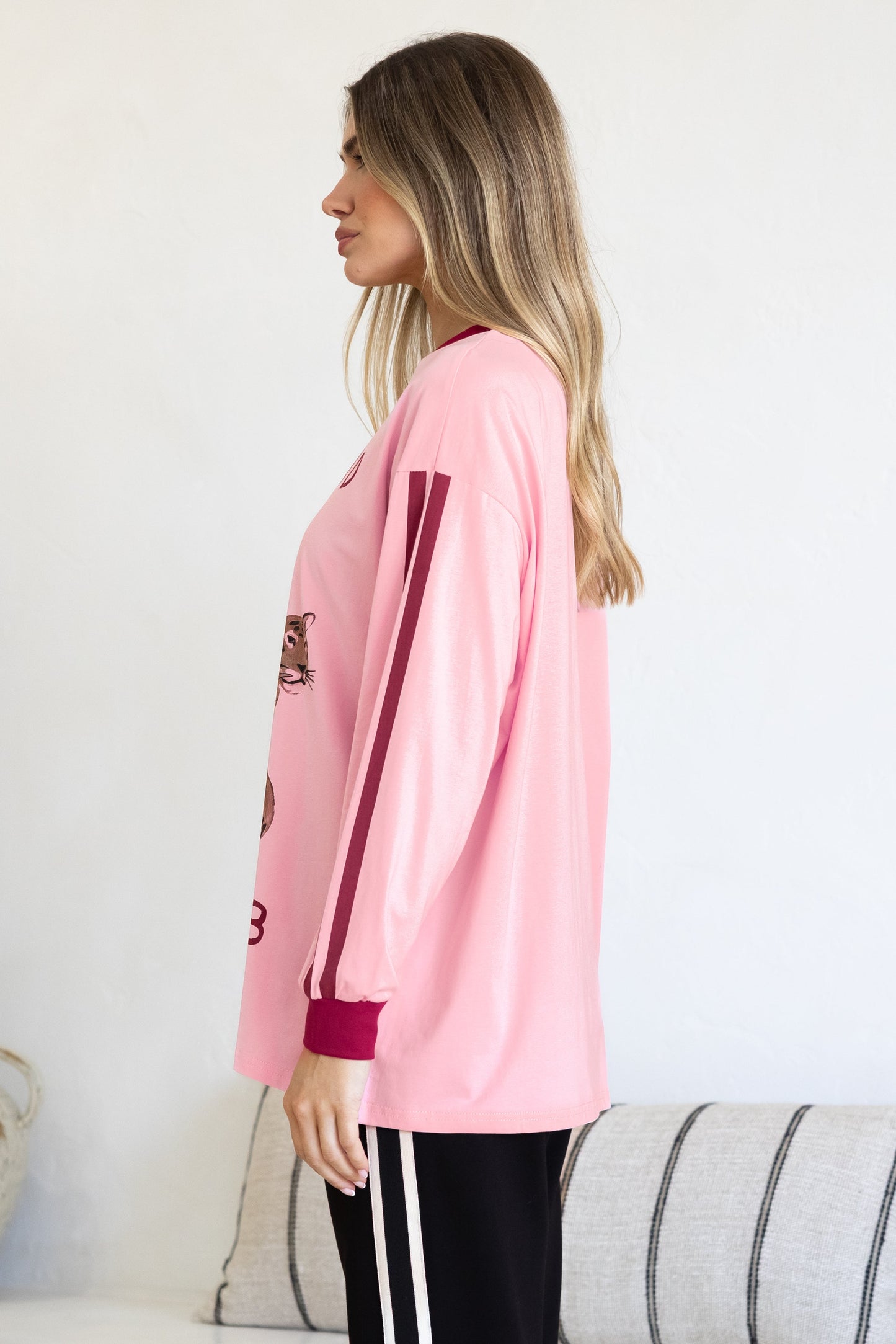Mermaid Vino Long Sleeve Tee - Crew Neck Contrast Stripe Graphic T-Shirt in Pink