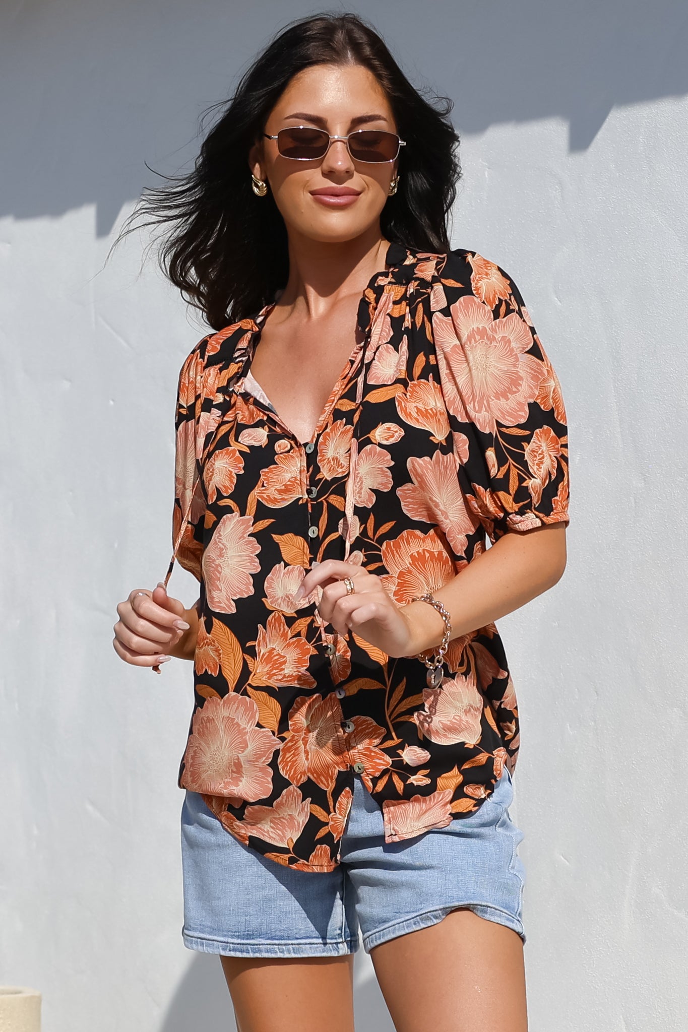 Neo Blouse - High Frill Collar Button Down Shirt in Yasmin Print Black