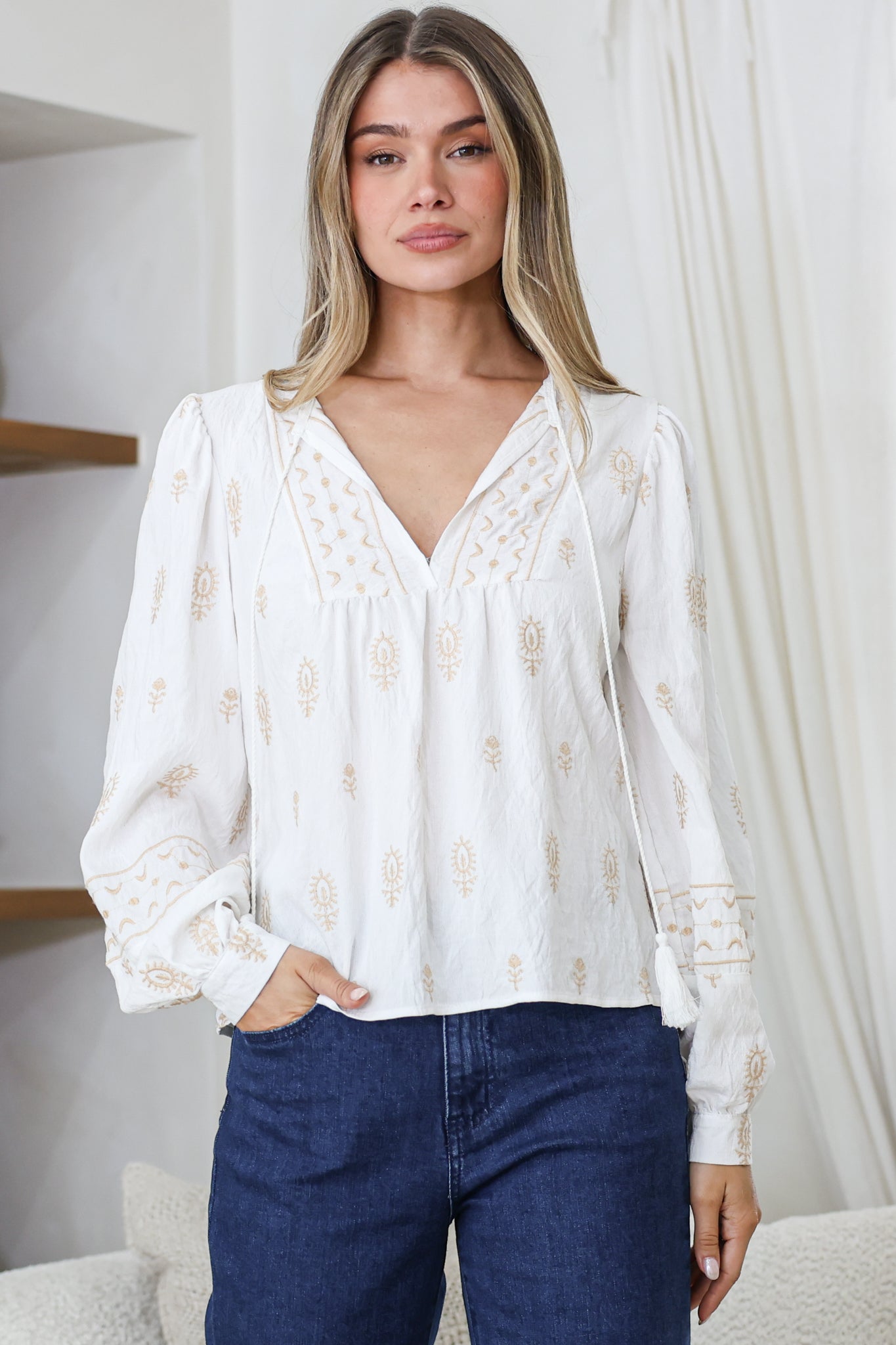 Nouveau Top - V Neck Embroidered Pullover with Long Cuffed Sleeves in White