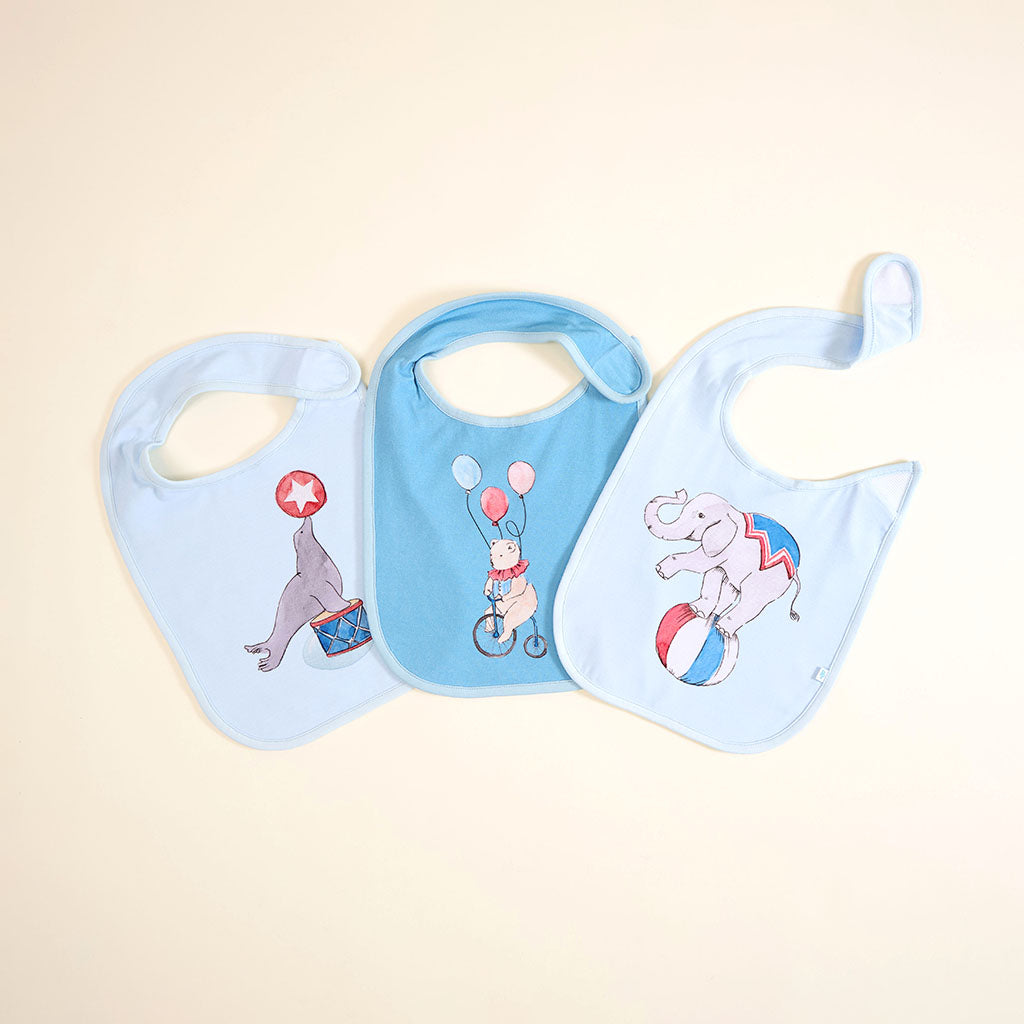 Cirque Royal Bib Set
