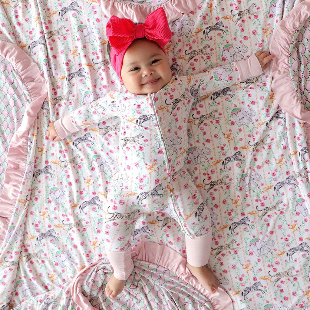 Lyra & Harlequin Diamonds Ruffled Luxe Patoo® Blanket
