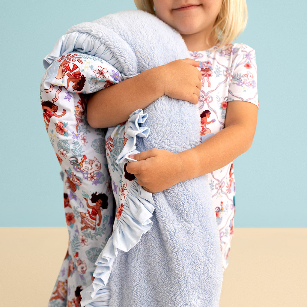 Disney Moana & Pua Ruffled Luxe Plush Patoo® Blanket