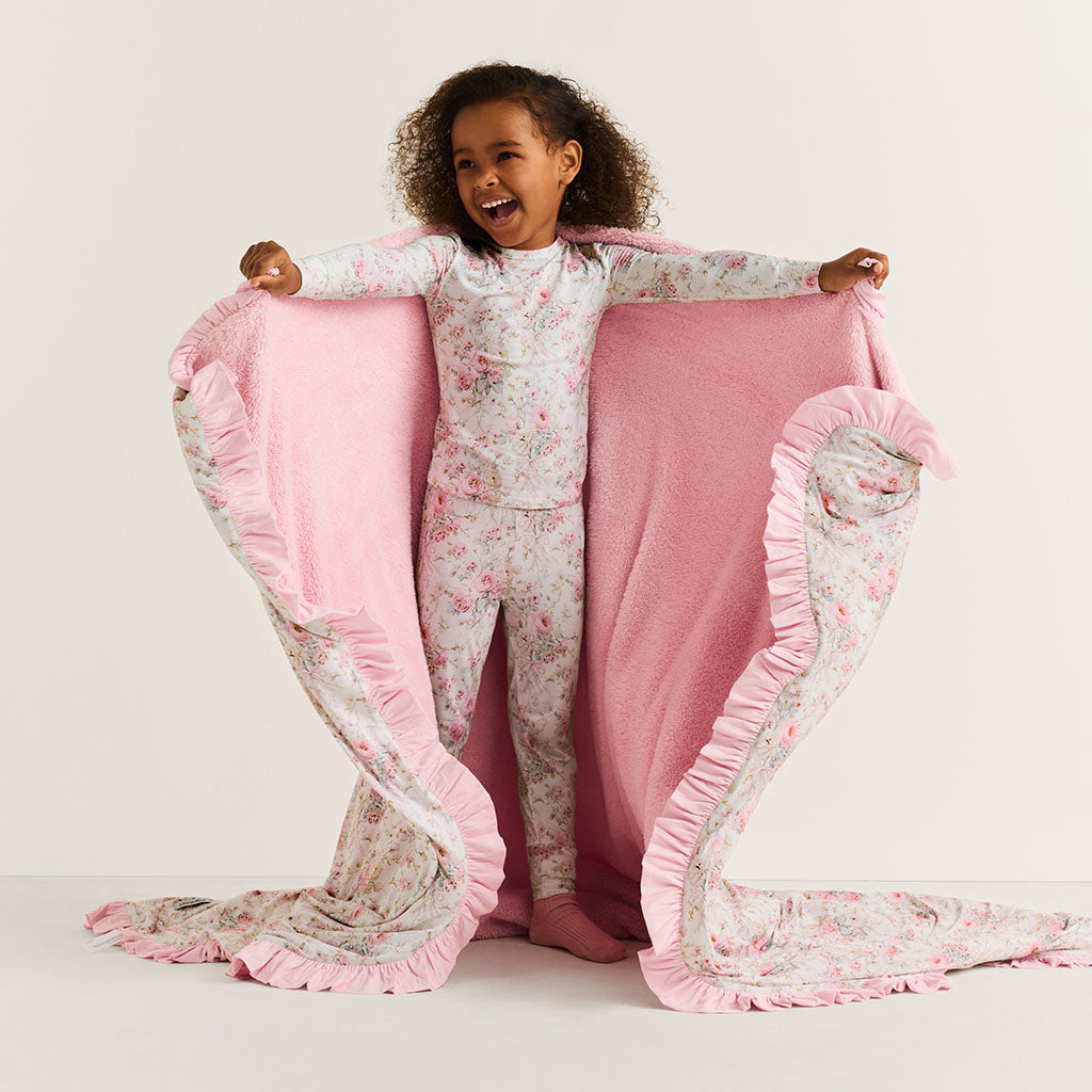 Roberta Ruffled Luxe Plush Patoo® Blanket