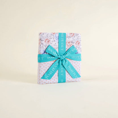 Agatha & Agatha Ditsy Ruffled Luxette Patoo® Blanket