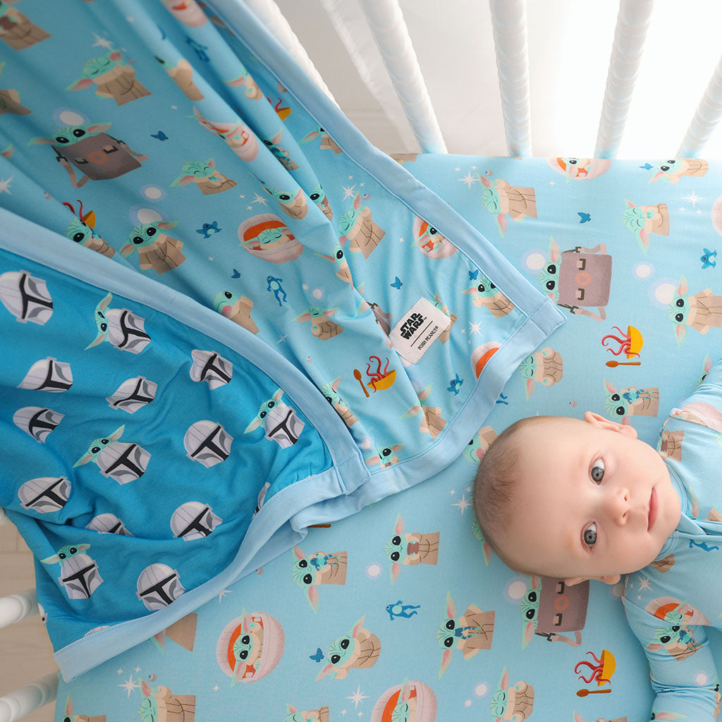 Star Wars™ Grogu & Mandalorian Luxette Patoo® Blanket