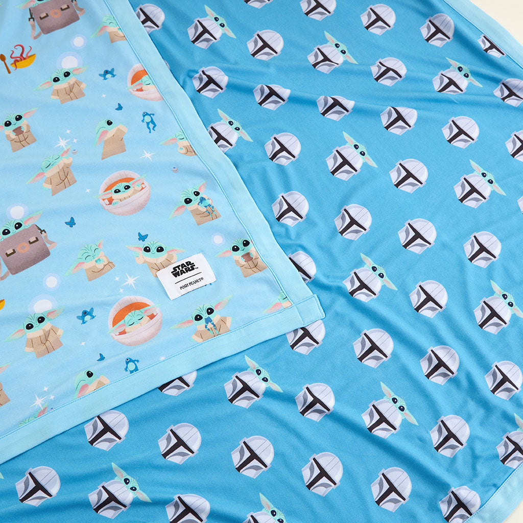 Star Wars™ Grogu & Mandalorian Luxette Patoo® Blanket