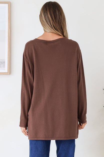Rylee Jumper - Crew Neck Long Sleeve Pullover with Side Splits in Chocolate