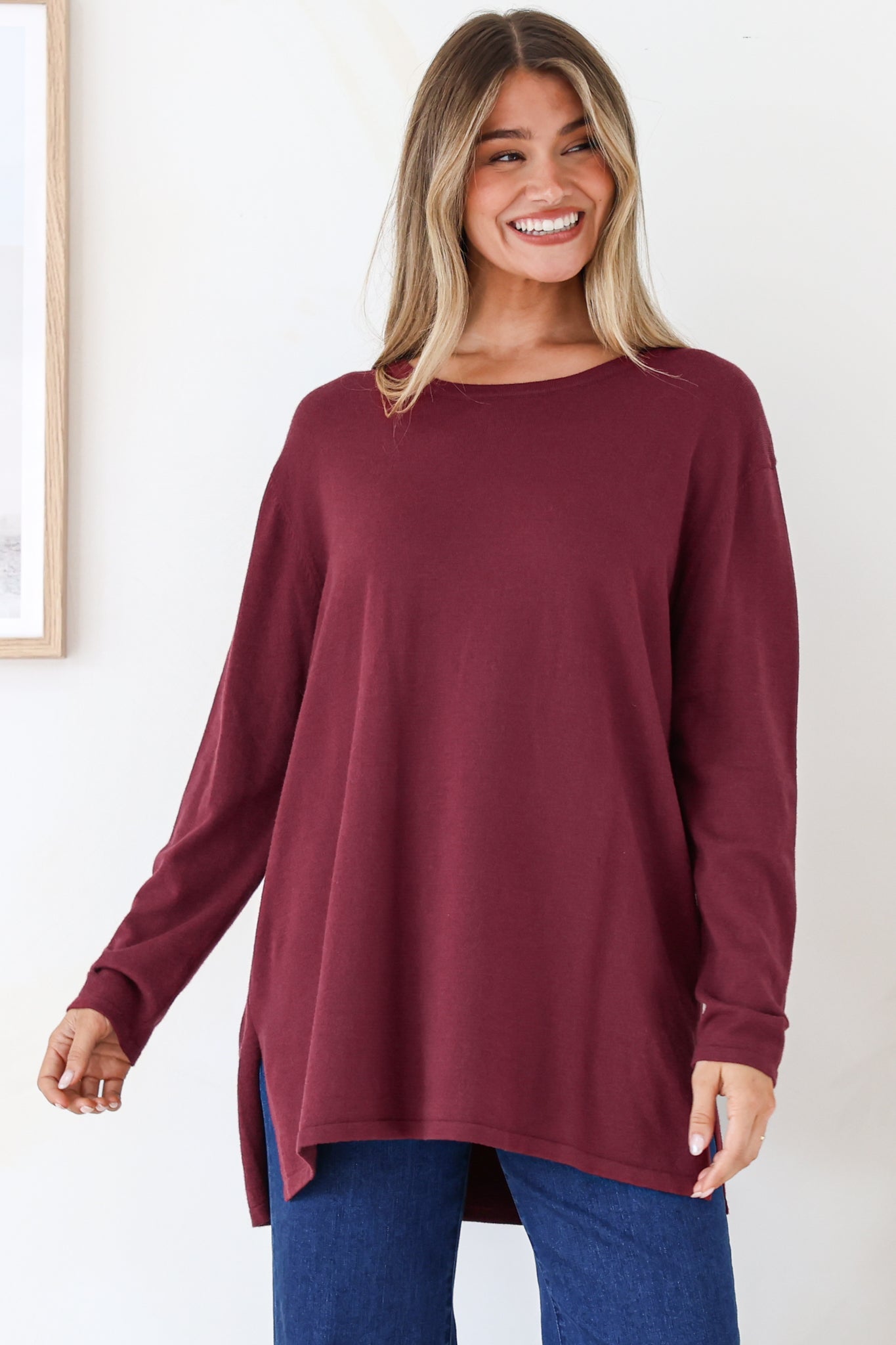 Rylee Jumper - Crew Neck Long Sleeve Pullover with Side Splits in Wine