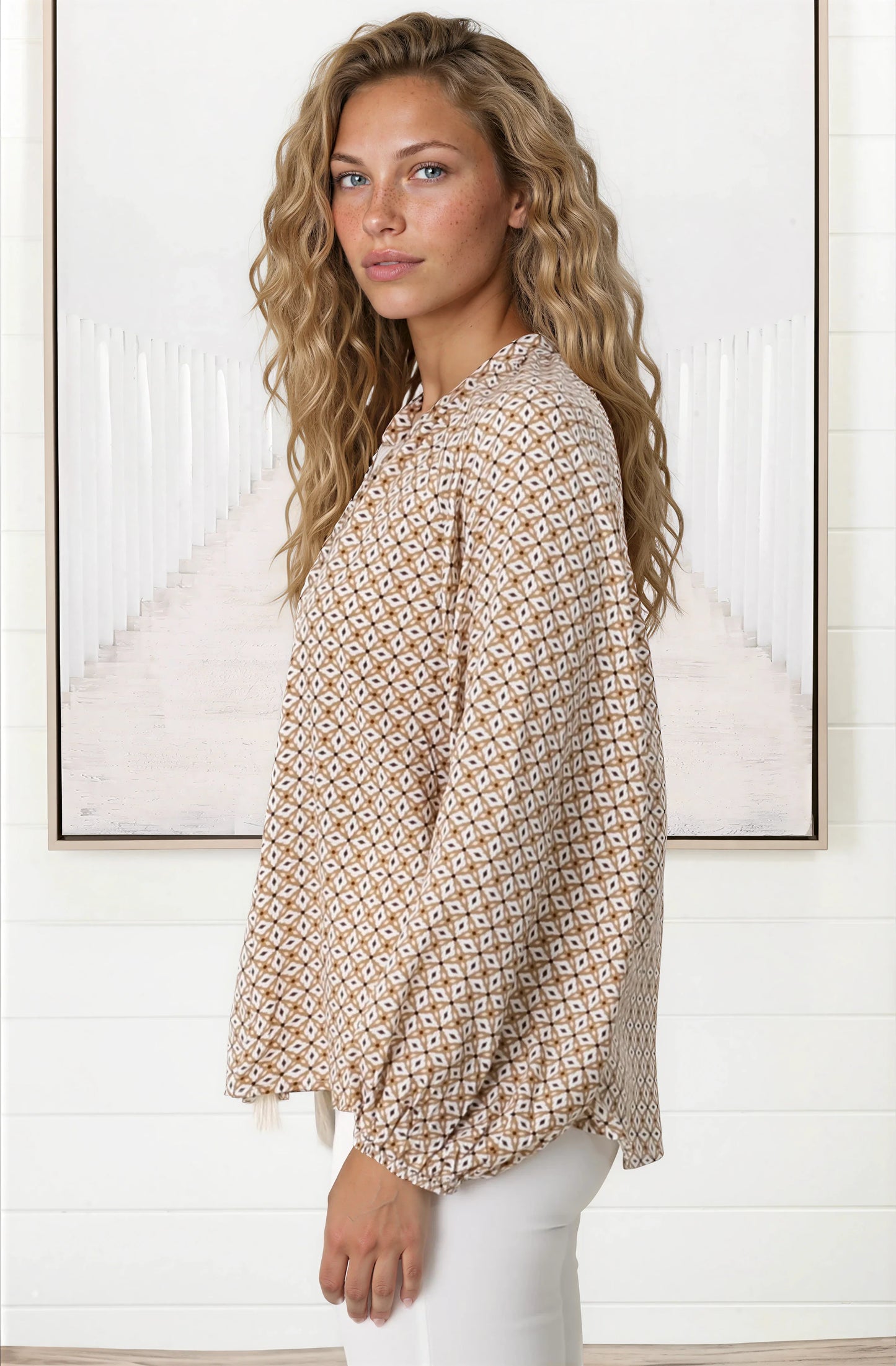 Sallie Blouse - V-Neckline Button Down Top in Retro Print
