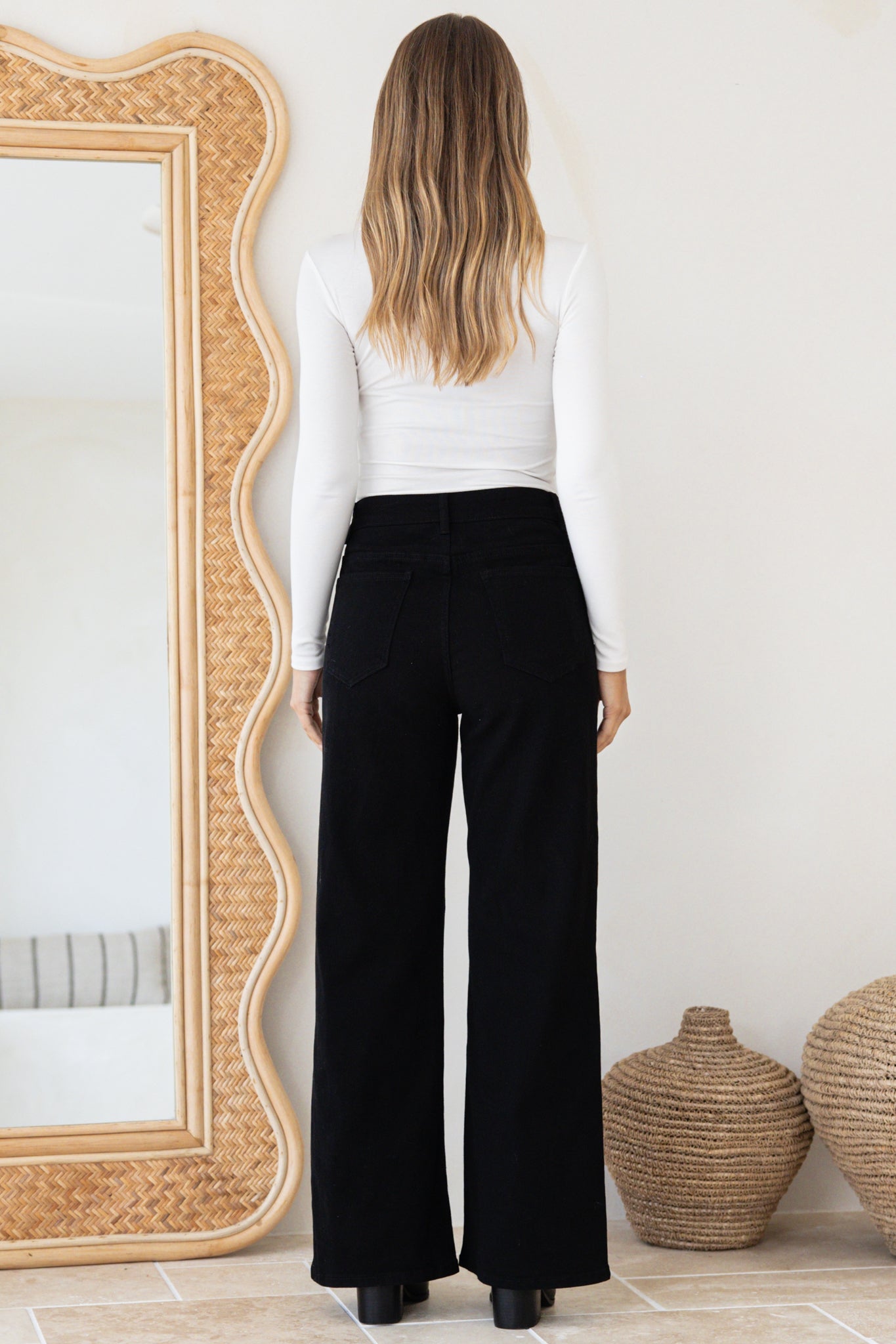 Samieka Jeans - Highwaisted Wide Leg Jean in Black