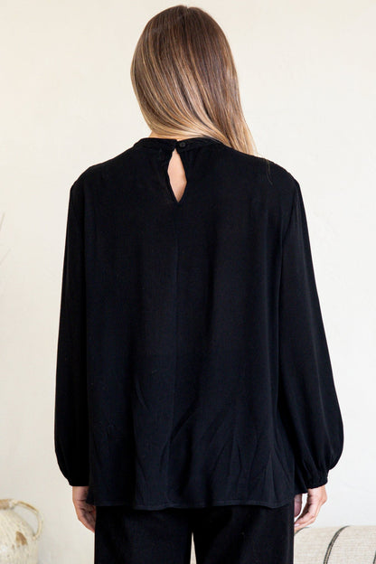 Sorbonne Top - Crew Neck Lace Splicing Pull Over with Balloon Sleeves in Black