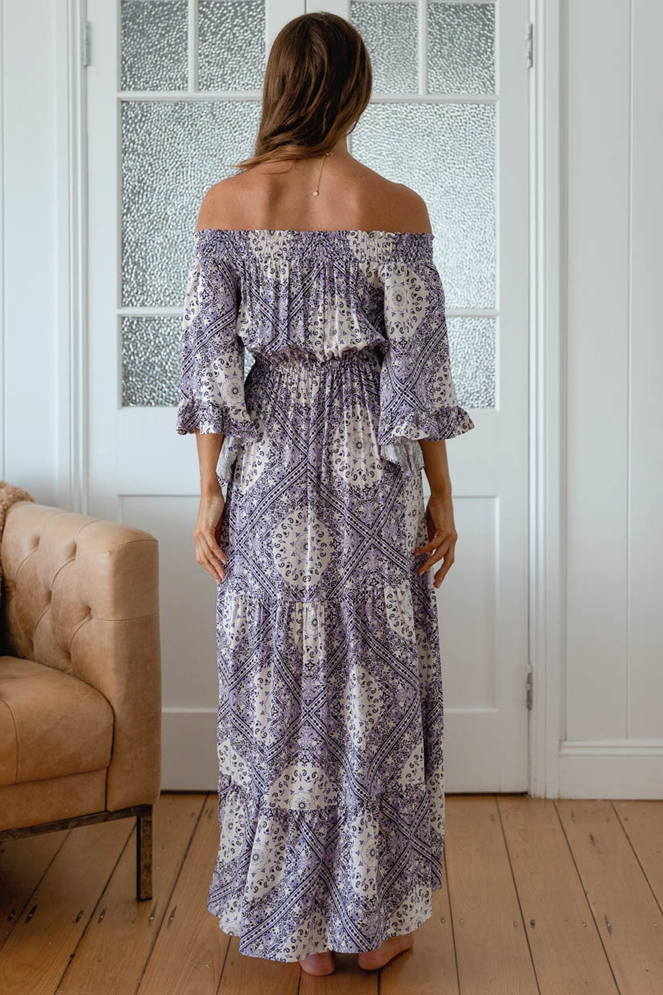 JAASE - Teegan Maxi Dress: Off Shoulder Scarf Sleeve Maxi Dress in Lilac Lullaby Print