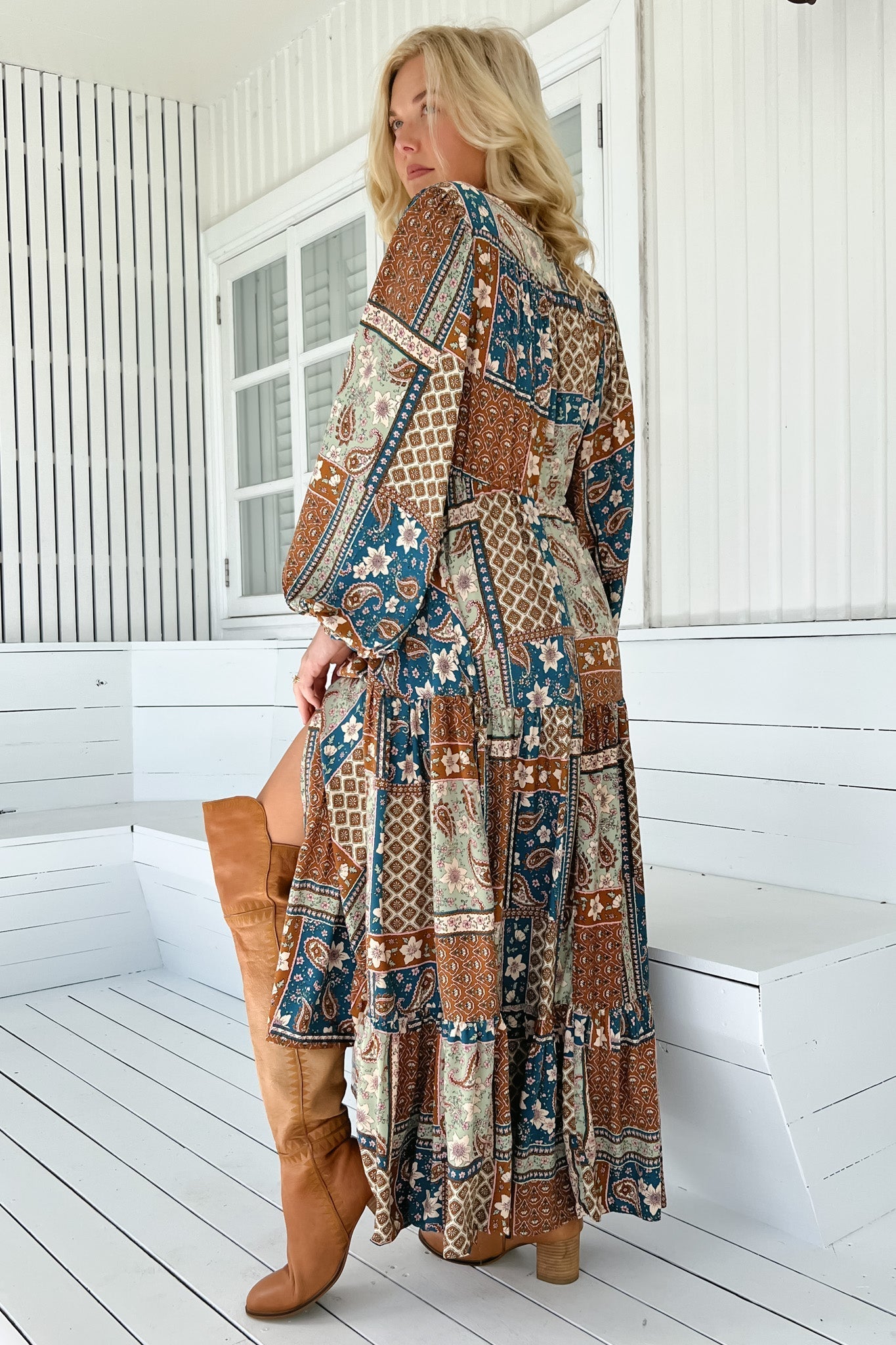 JAASE - Teresa Maxi Dress: A Line Dress with Long Balloon Sleeves in Izabelle Print