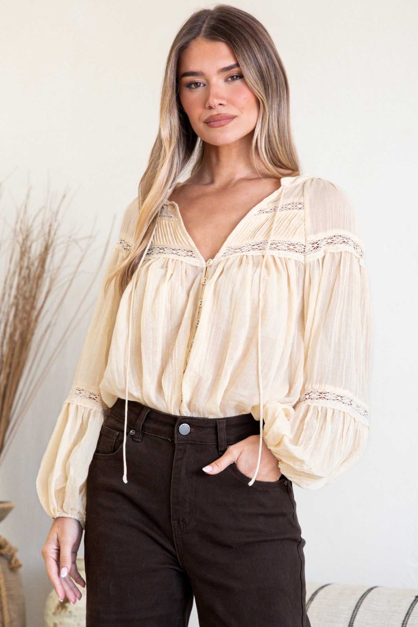 Vivianne Blouse - V Neck Lace Detailed Button Down with Balloon Sleeves in Cream