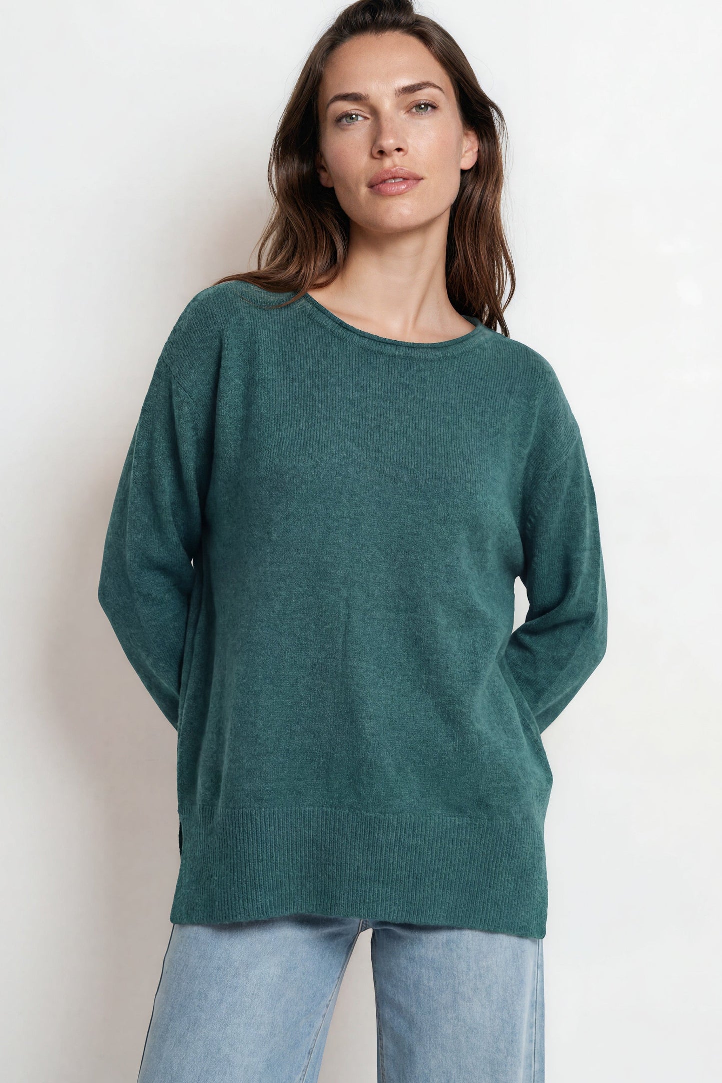 Willow Jumper - Crew Neck Batwing Sleeve Ribbed Step Hemline Knit in Teal