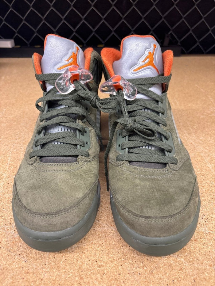 Air Jordan 5 Retro 'Olive' 2024 (Men 9) Used - No Box - Sneakers - Jawns on Fire Sneakers & Shoes