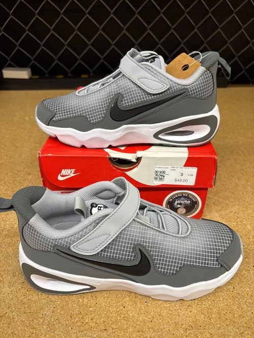 Nike Air Max Nova (PS 3) Used