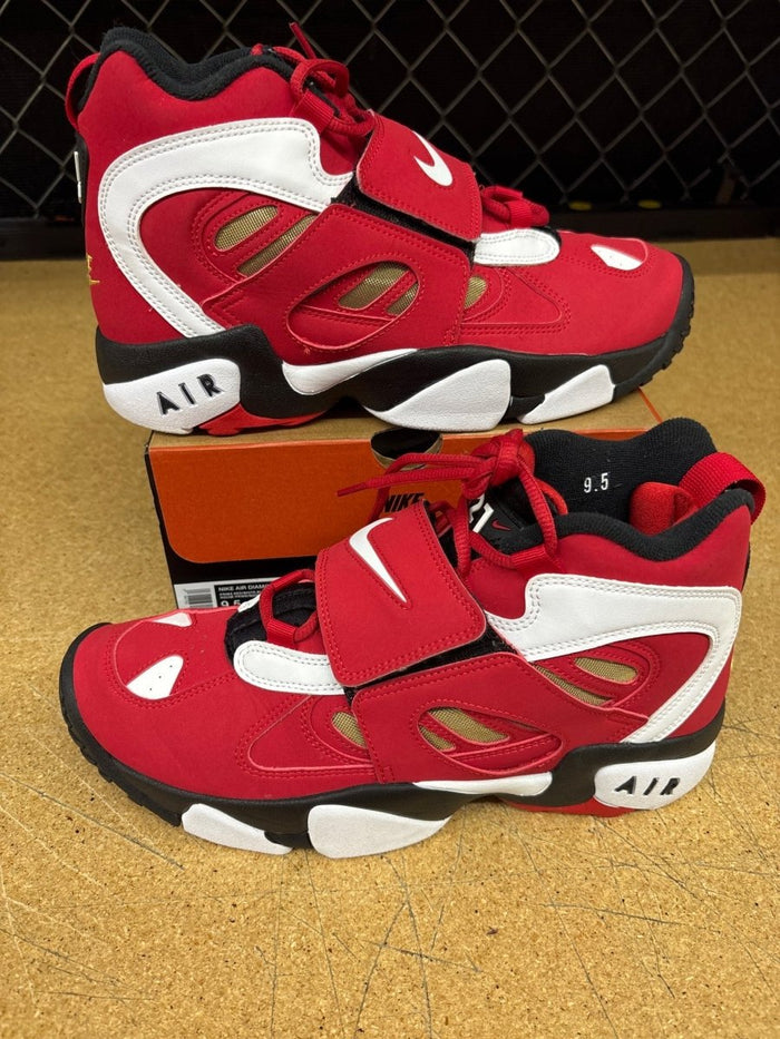 Diamond Turf II Red 2023 Men 9.5 Used - Sneakers - Jawns on Fire Sneakers & Shoes