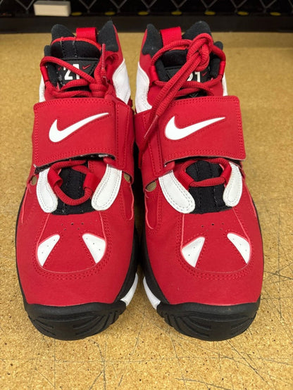 Diamond Turf II Red 2023 Men 9.5 Used - Sneakers - Jawns on Fire Sneakers & Shoes