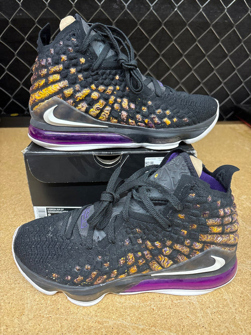 Lebron 17 Lakers (Men 9) - Used