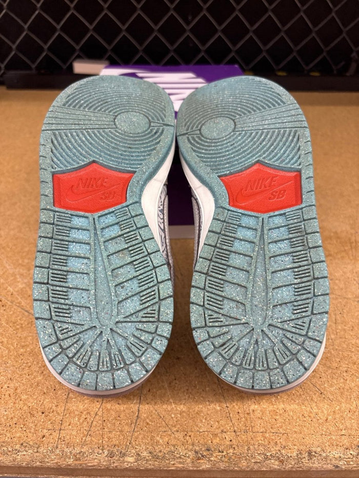 SB Dunk Low Big Money Men 10.5 Used - Sneakers - Jawns on Fire Sneakers & Shoes