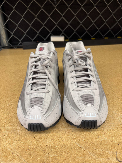 Nike Shox R4 Mens 9 Used