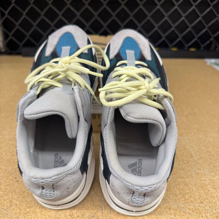 adidas Yeezy Boost 700 'Wave Runner' Men 8.5 Used